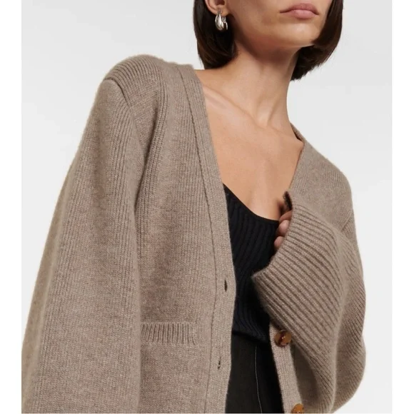 KHAITE NWT Scarlet Cashmere Cardigan Sweater Barley, size Medium - Picture 14 of 16